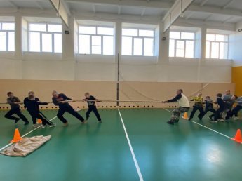Сегодня в нашей школе царила атмосфера спортивного азарта и семейного тепла! 